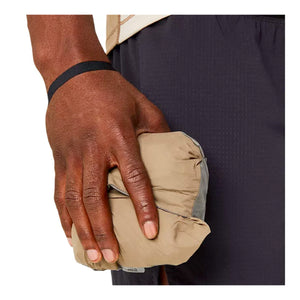 ASICS FUJITRAIL WATERPROOF JACKET - HOMME