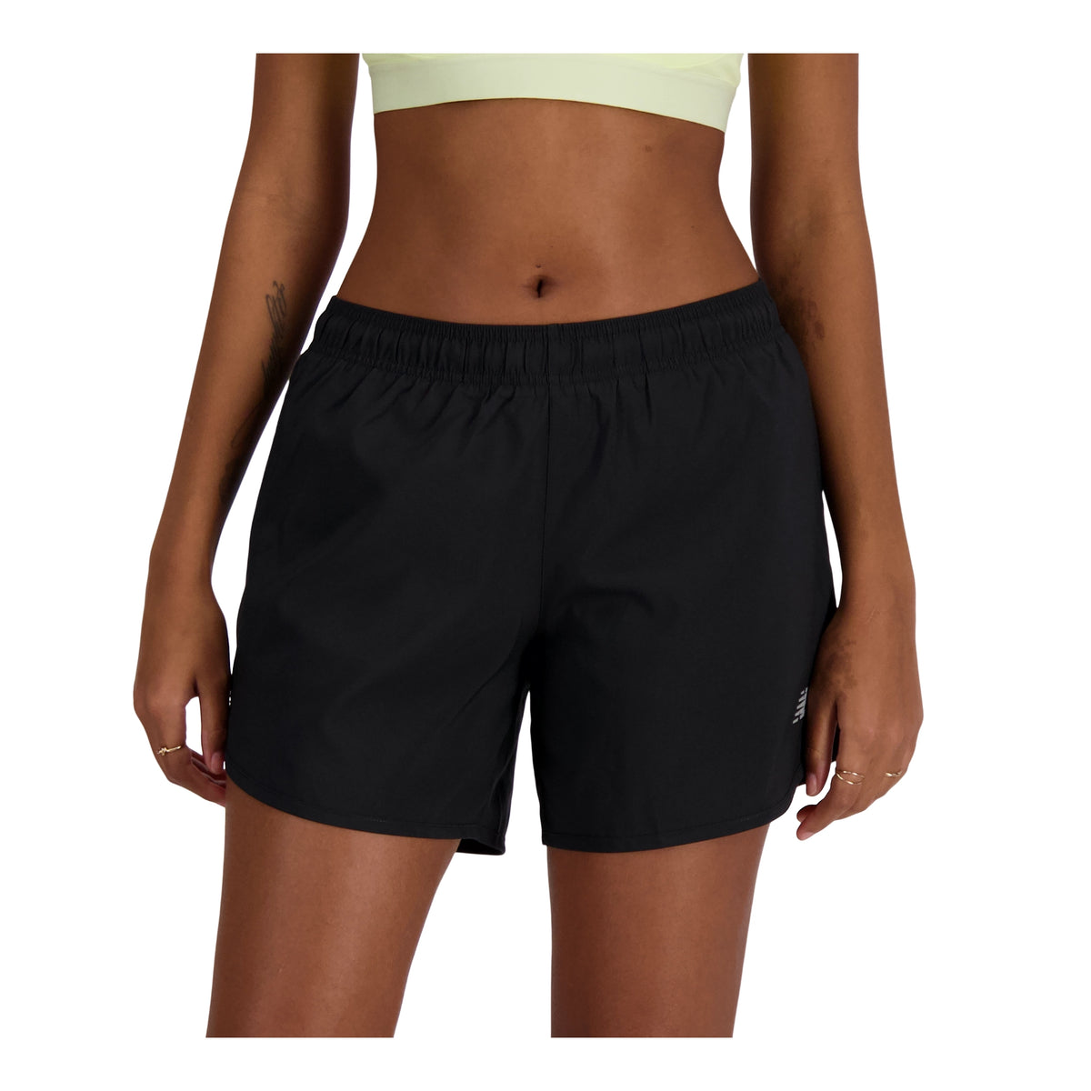 NEW BALANCE SPORT ESSENTIAL SHORT 5 - FEMME