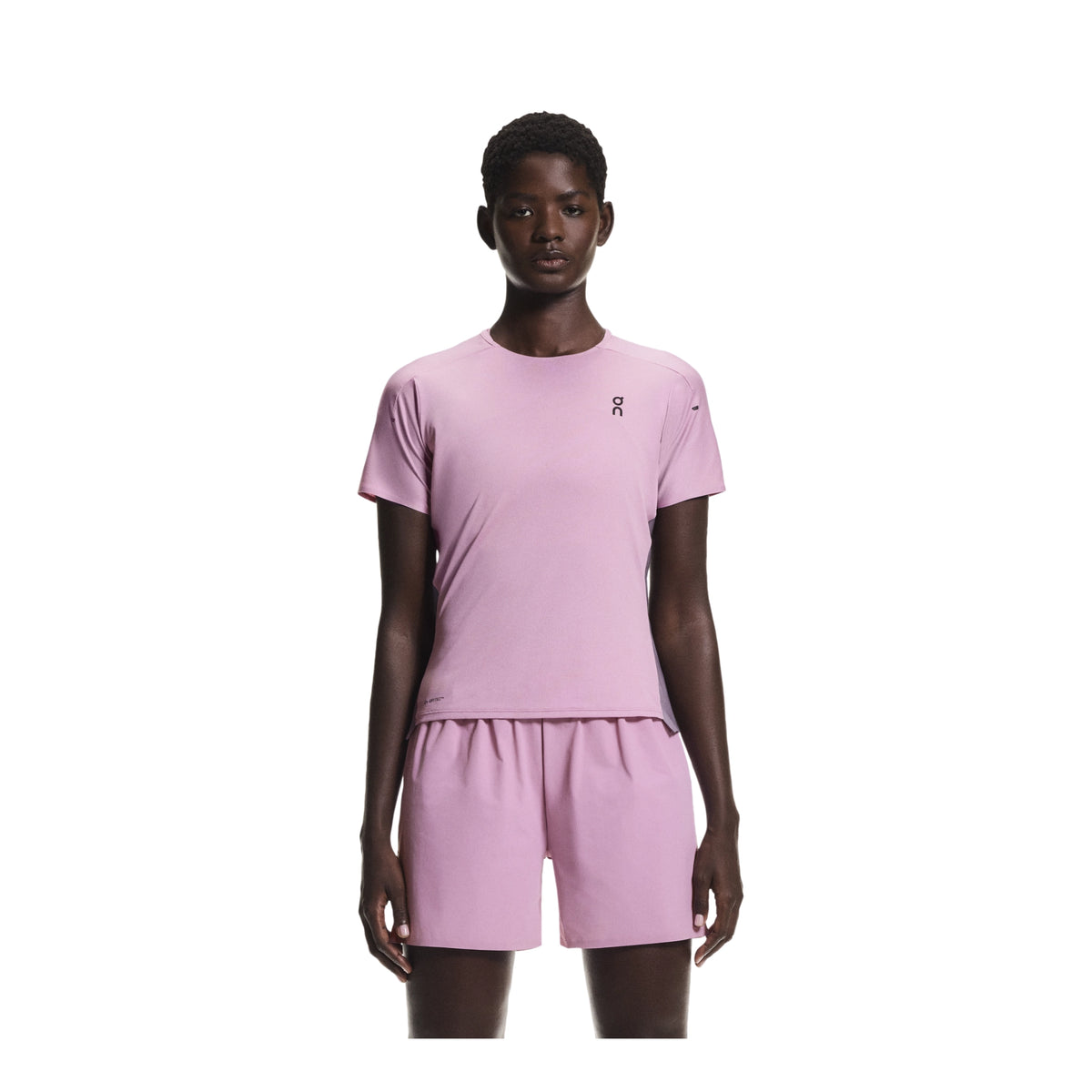 ON PERFORMANCE-T - FEMME