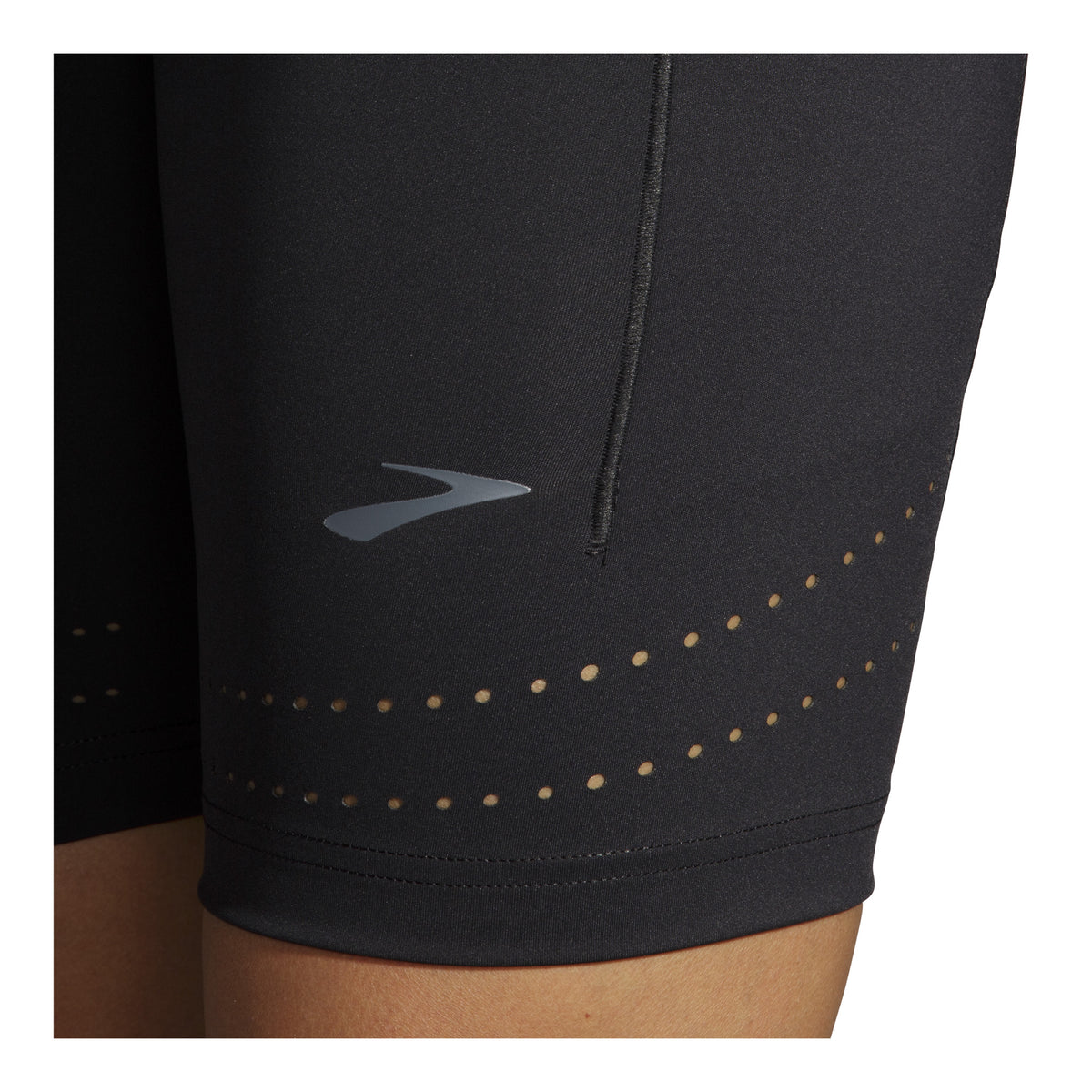 BROOKS METHOD 8'' SHORT TIGHT - FEMME