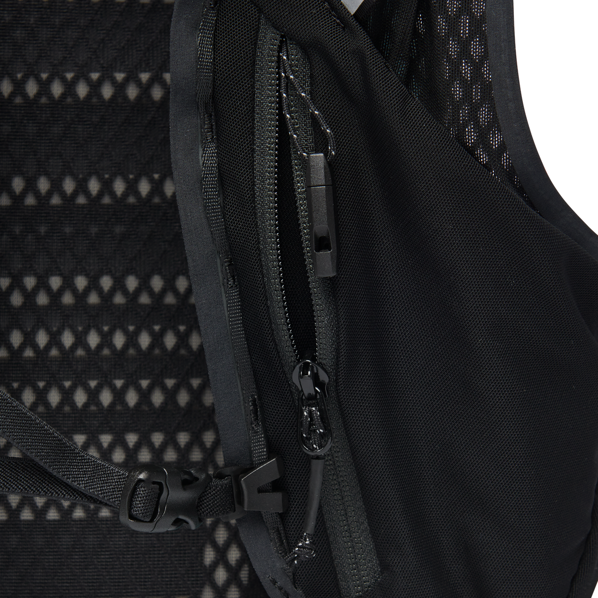 BLACK DIAMOND DISTANCE 15 BACKPACK - WOMEN