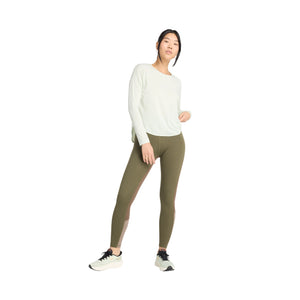 NEW BALANCE DRAPEY JERSEY LONG SLEEVE T-SHIRT - FEMME