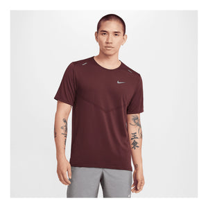 NIKE RISE 365 T-SHIRT - HOMME