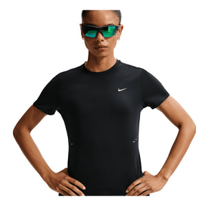 NIKE SWIFT DRI-FIT MANCHES COURTES - FEMME