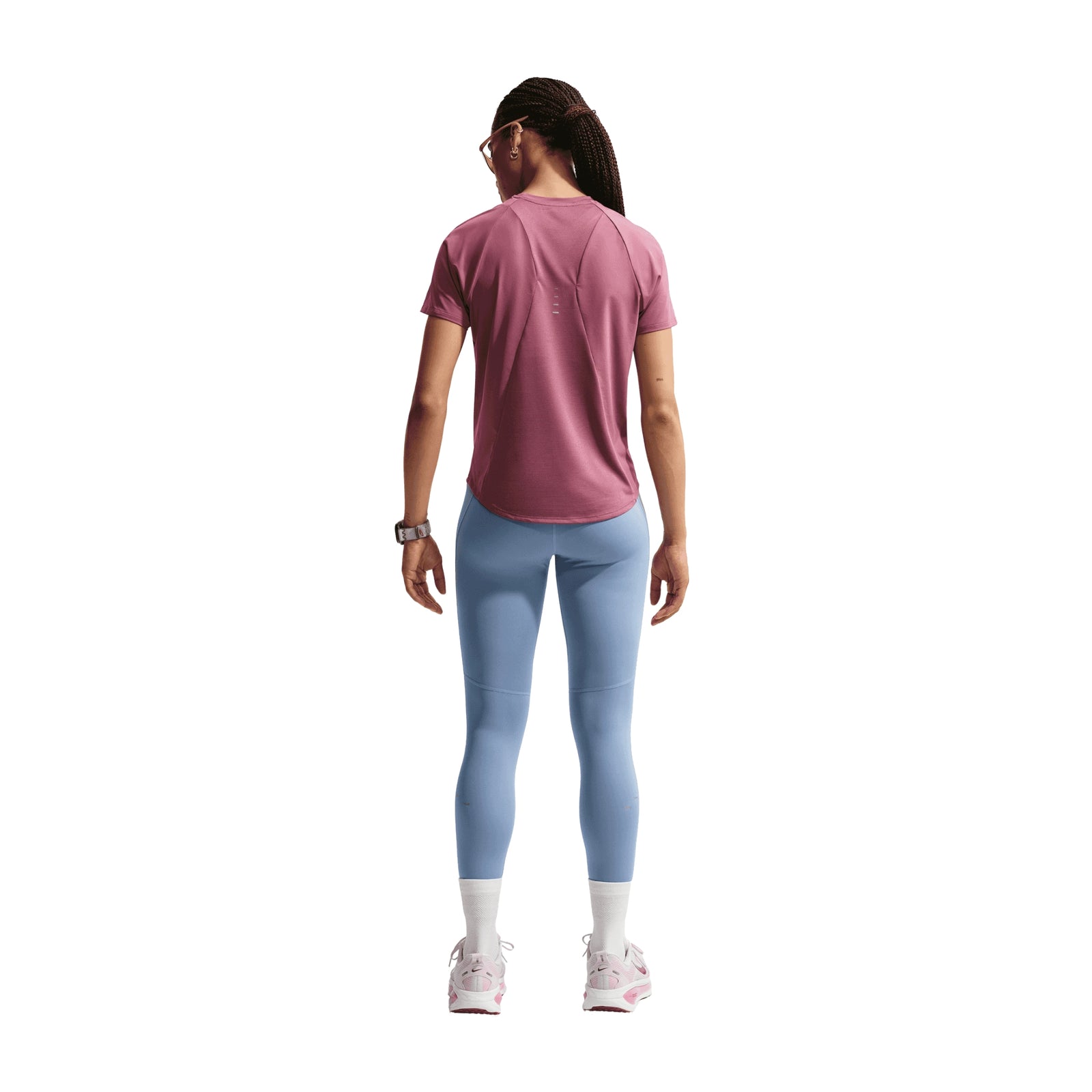 NIKE SWIFT DRI-FIT T-SHIRT - FEMME