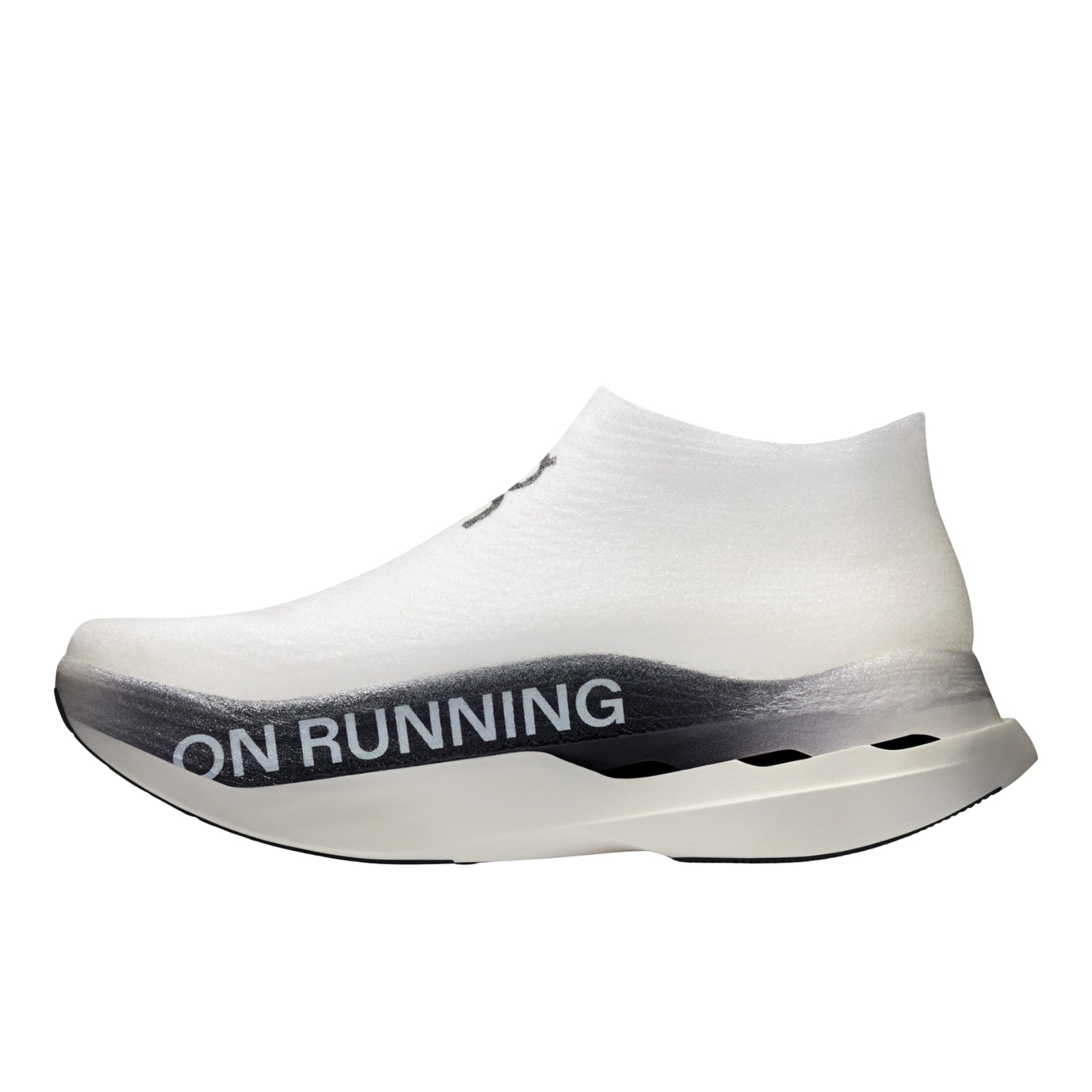 ON CLOUDBOOM STRIKE LS - UNISEXE