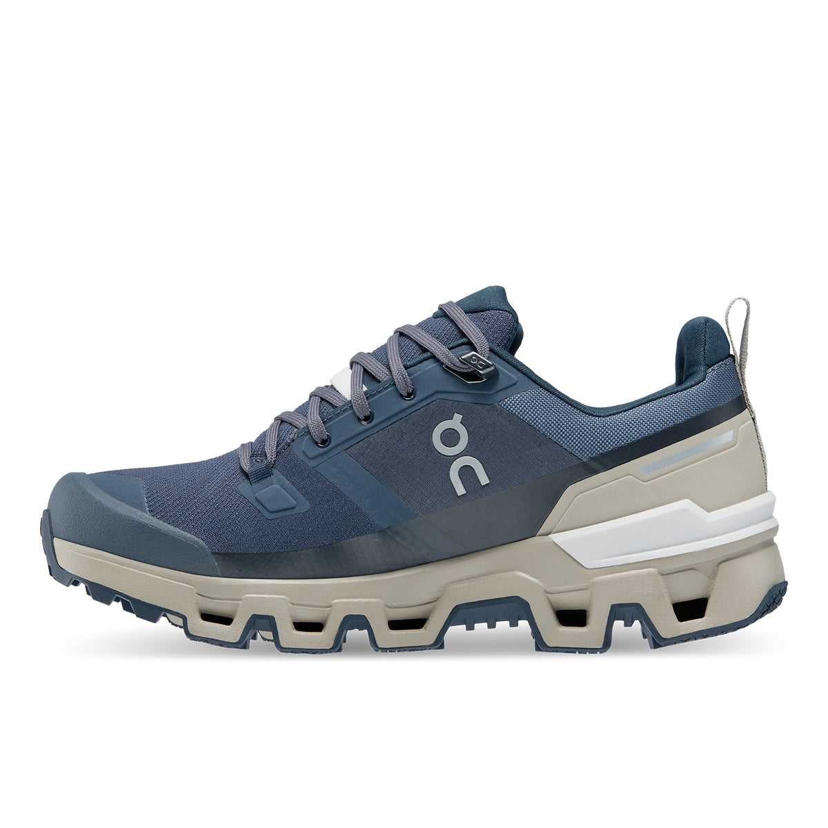 ON CLOUDWANDER WATERPROOF - FEMME