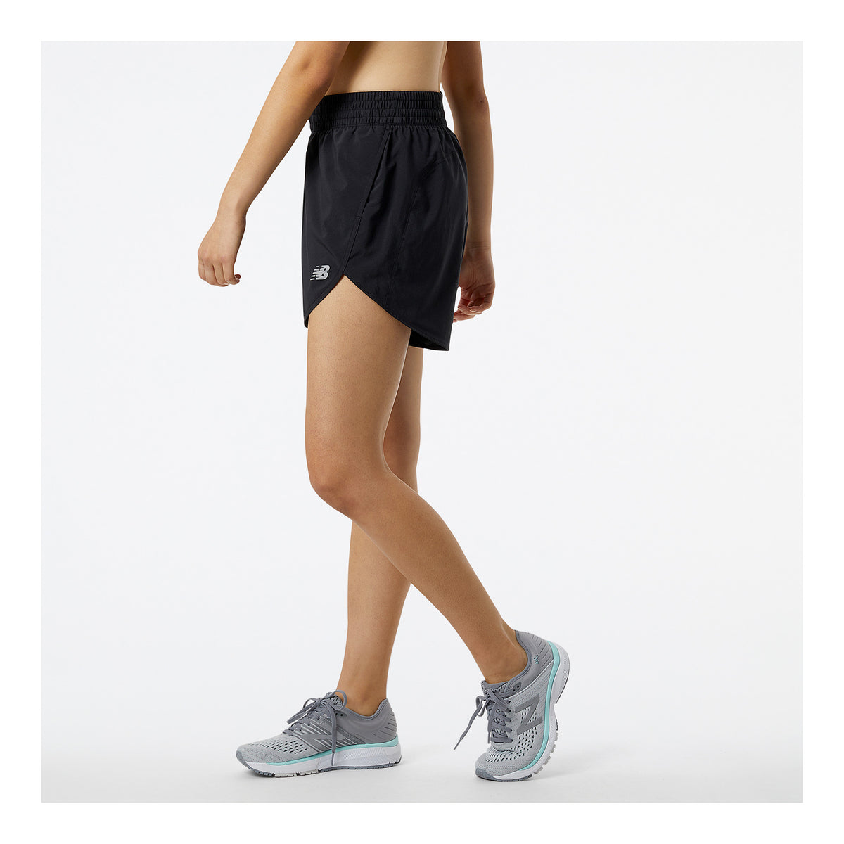 NEW BALANCE SHORT ACCELERATE 5 POUCES - FEMME